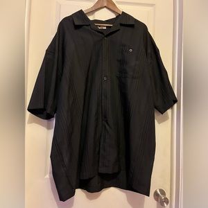 Mens used short sleeve shirt